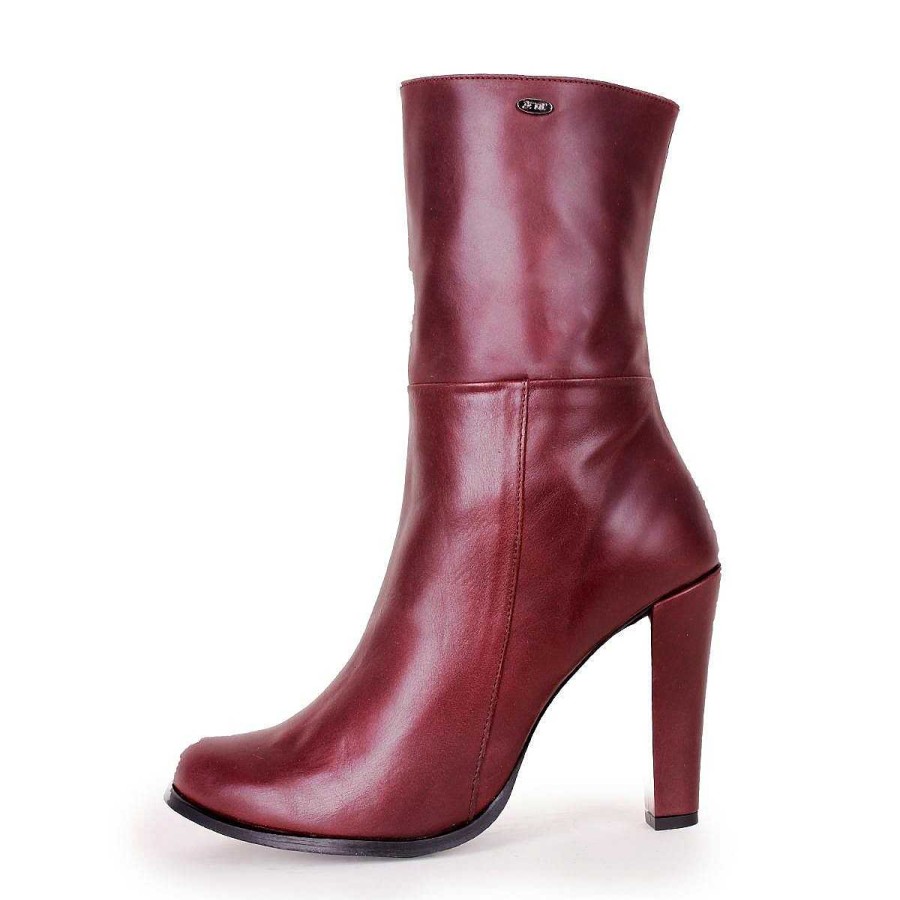 Fernando Berlin Everyday Darlings | Booties With Wide Heel Standard Size